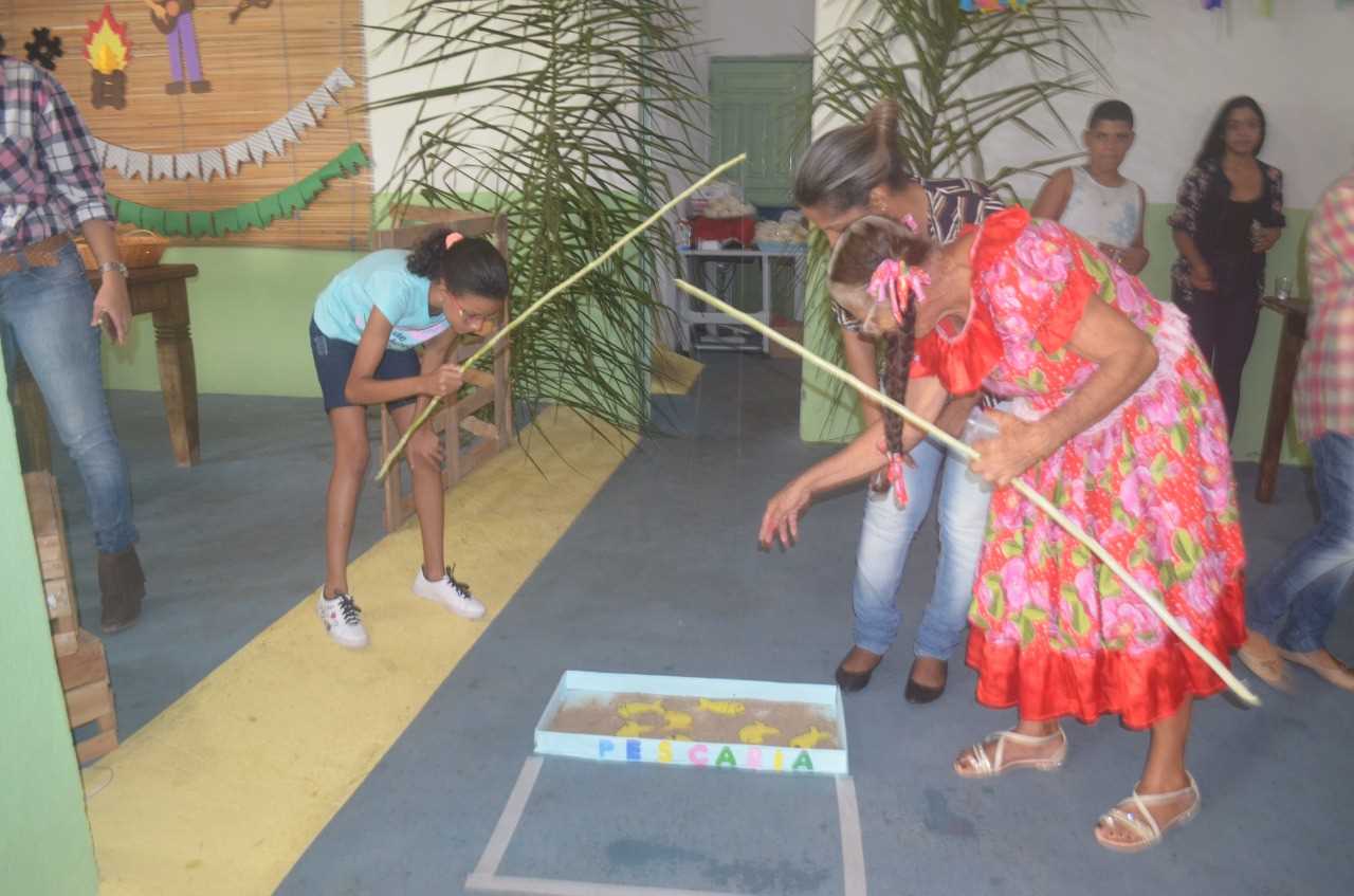 Camacã: Secretaria de Assistência Social realiza o Arraiá do Clube dos idosos